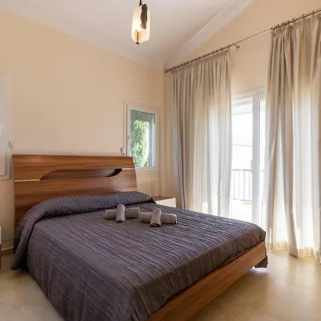 Melania - Garden Haven Near Coral Bay Peyia