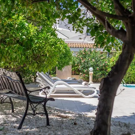 Melania - Garden Haven Near Coral Bay Dom wakacyjny Peja