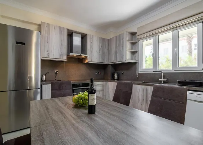 Melania - Garden Haven Near Coral Bay Casa vacanze