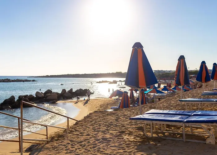 Melania - Garden Haven Near Coral Bay Peyia