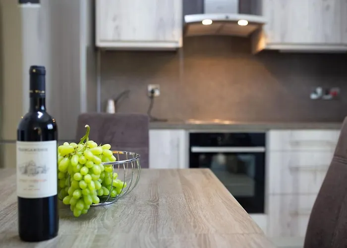 Melania - Garden Haven Near Coral Bay * Peyia